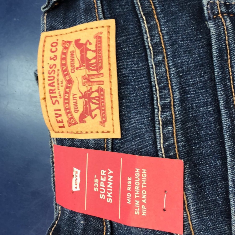 Women’s Levi’s